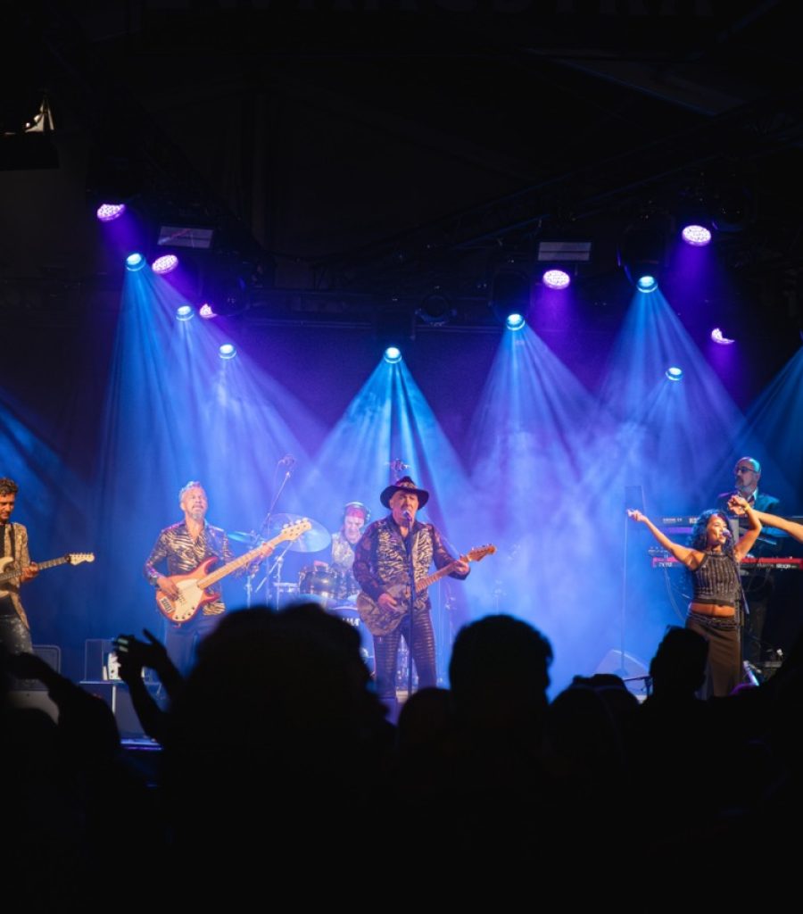 TB Sweelpop on stage-DSC03153 Large